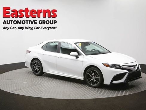 Used 2024 Toyota Camry SE image 52