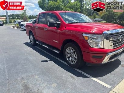 Used 2021 Nissan Titan SV w/ SV Convenience Package