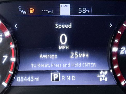 Used 2020 Nissan Titan PRO-4X w/ Pro-4x Convenience Package image 36