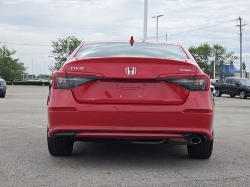 Used 2023 Honda Civic Sport image 16