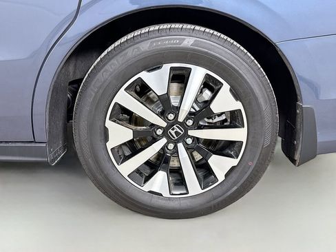 New 2026 Honda Odyssey EX-L image 32