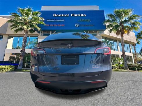 Used 2022 Tesla Model Y Performance image 6