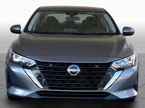Used 2024 Nissan Sentra SV image 4