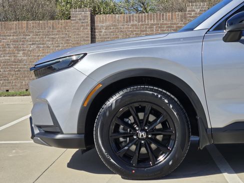 Used 2024 Honda CR-V Sport image 10