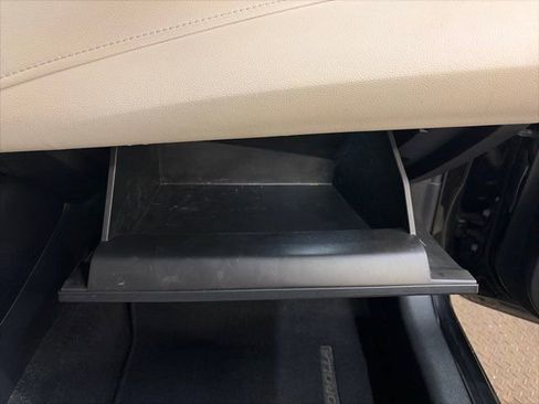 Used 2020 Toyota Corolla XLE image 38