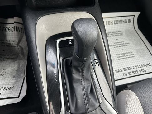 Certified 2023 Toyota Corolla LE image 18