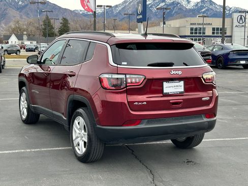 Used 2022 Jeep Compass Latitude w/ Convenience Group image 3