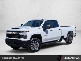 Used 2025 Chevrolet Silverado 2500 Custom w/ Custom Value Package AWD/4WD video 1