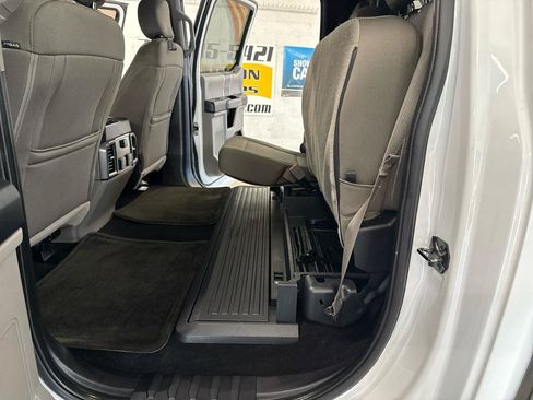 Used 2019 Ford F250 XLT w/ XLT Premium Package AWD/4WD image 36