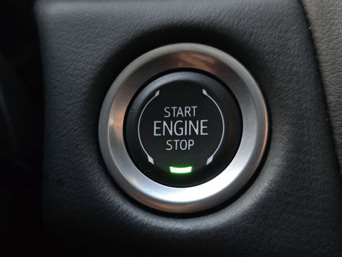 Used 2024 GMC Yukon XL AT4 w/ Technology Package image 39