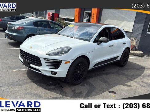Used 2017 Porsche Macan S image 3