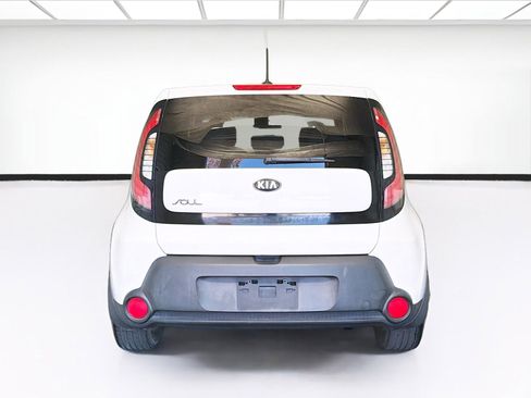 Used 2014 Kia Soul FWD image 5