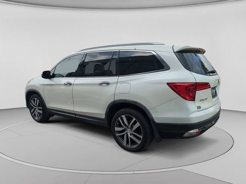 Used 2017 Honda Pilot Elite image 7