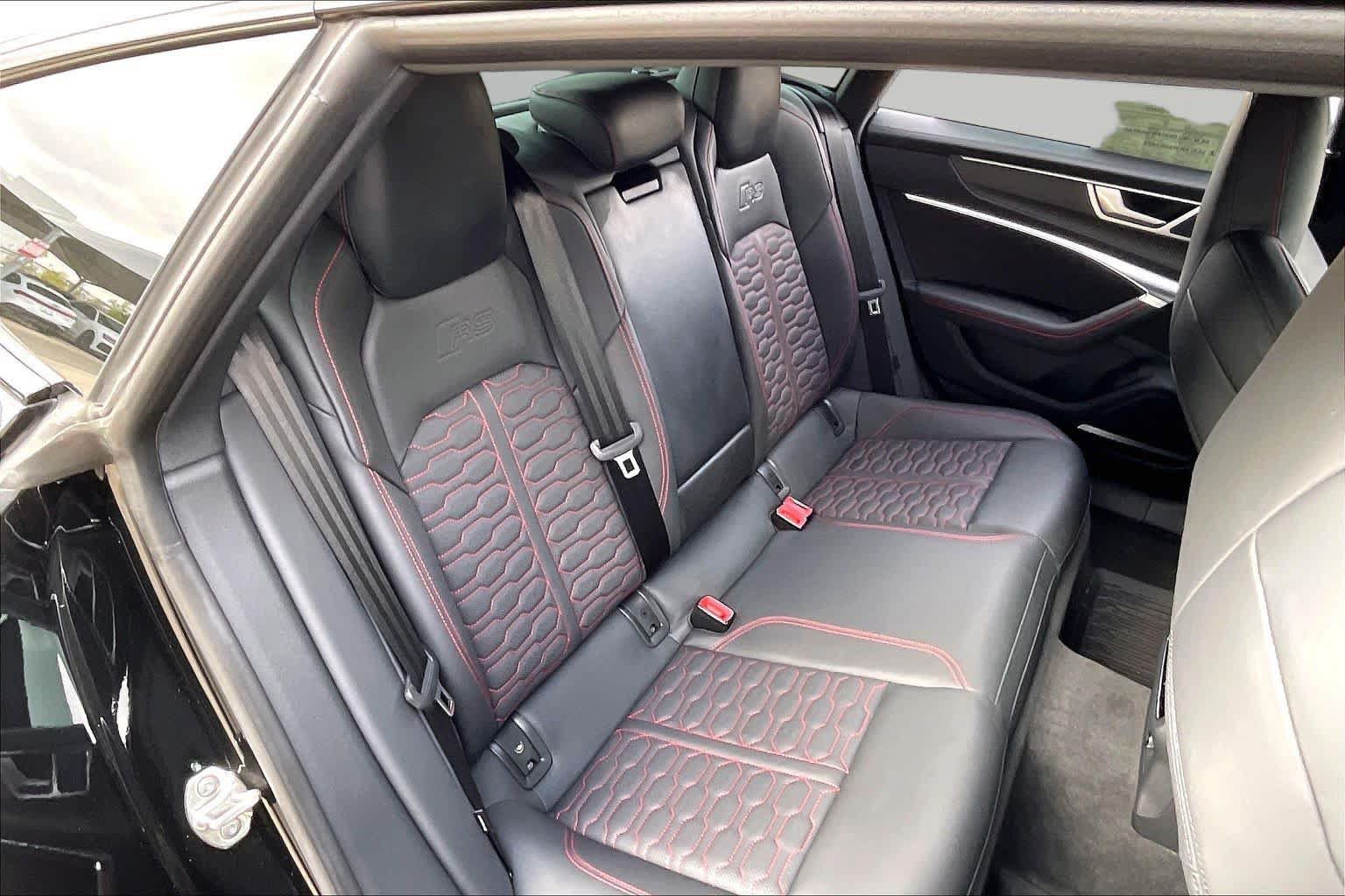 Used 2025 Audi RS 7 Performance AWD/4WD image 19