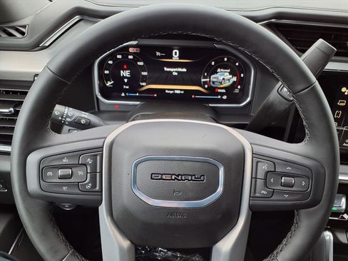 New 2026 GMC Sierra 2500 Denali w/ Denali Reserve Package image 8