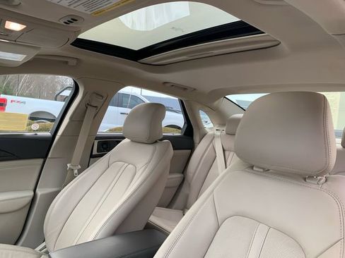 Used 2018 Lincoln MKZ Reserve w/ Climate Package image 41