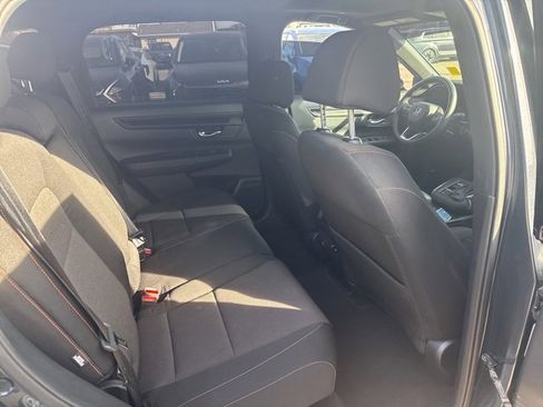 Used 2024 Honda CR-V Sport image 8