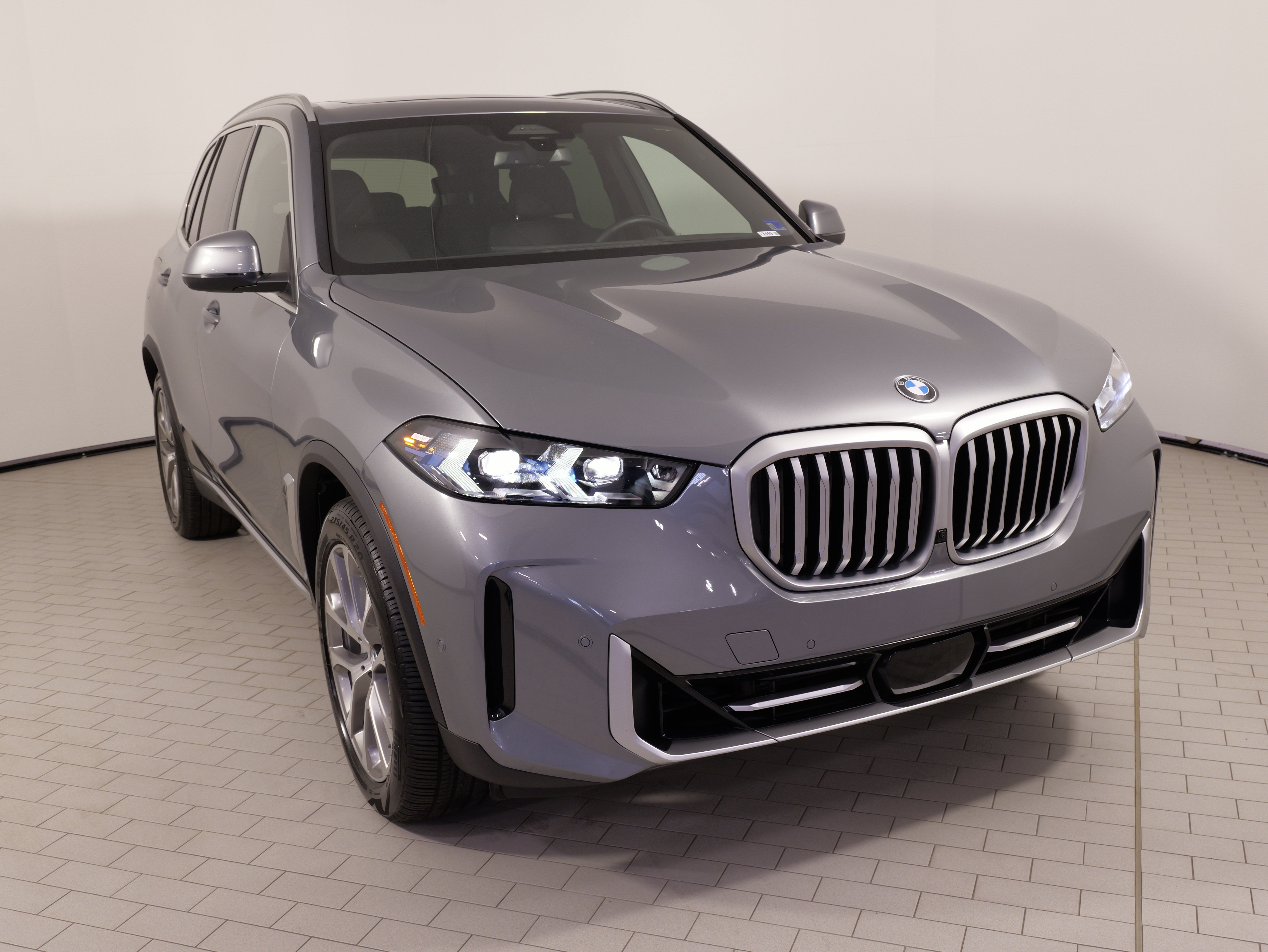 Used 2026 BMW X5 xDrive40i AWD/4WD image 5