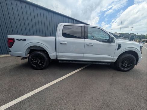 Certified 2025 Ford F150 XLT w/ Equipment Group 301A Standard AWD/4WD image 4
