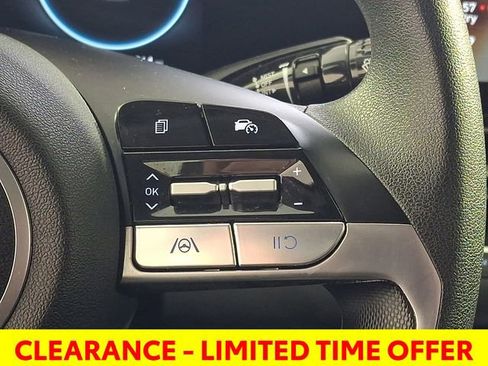 Certified 2024 Hyundai Elantra SEL image 25