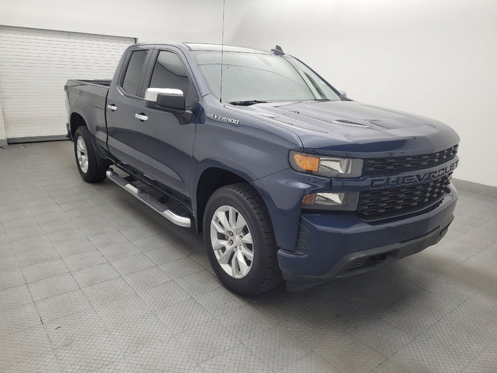 Used 2020 Chevrolet Silverado 1500 Custom w/ Custom Value Package RWD image 13