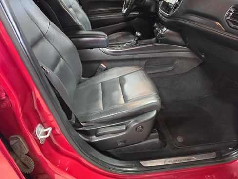Used 2021 Dodge Durango GT AWD/4WD image 16
