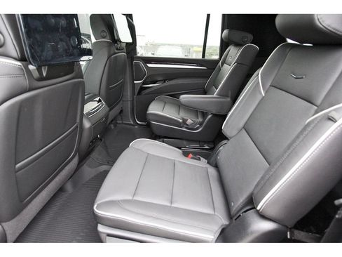 New 2026 Cadillac Escalade ESV Luxury w/ Touring Package AWD/4WD image 7