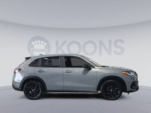 Used 2024 Honda HR-V Sport image 12