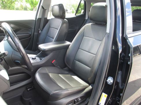 Used 2020 GMC Terrain SLT w/ Preferred Package AWD/4WD image 22