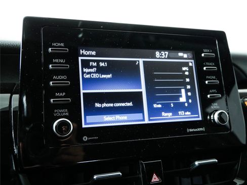 Used 2022 Toyota Camry LE FWD image 13
