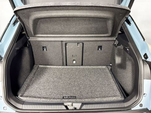 New 2026 Volkswagen ID.4 Pro S AWD/4WD image 22