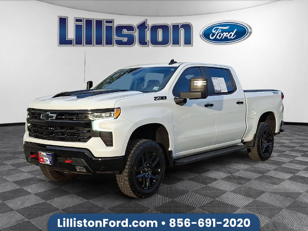Used 2023 Chevrolet Silverado 1500 LT Trail Boss w/ Protection Package AWD/4WD image 1