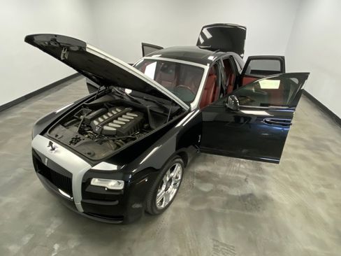 Used 2015 Rolls-Royce Ghost image 51