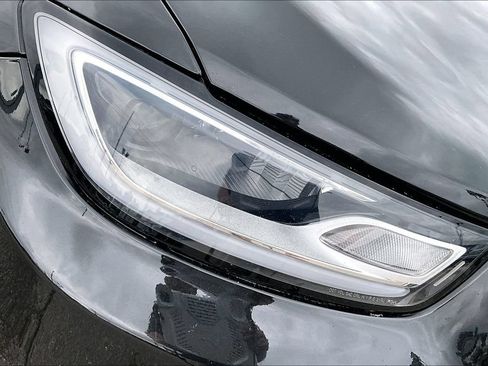Used 2023 Chrysler Pacifica Touring-L FWD image 28
