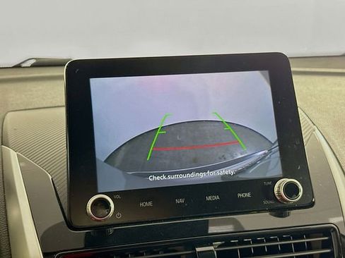 Used 2022 Mitsubishi Eclipse Cross SE image 35