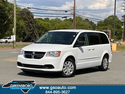 Used 2017 Dodge Grand Caravan SE