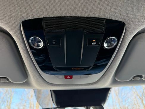 Certified 2024 Kia Seltos X-Line image 35