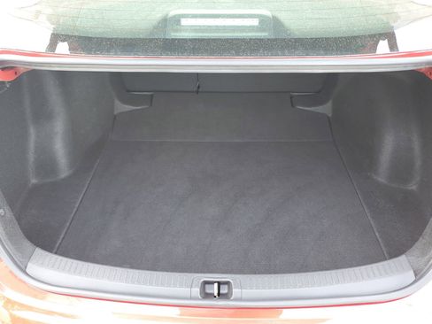 Certified 2021 Toyota Corolla LE FWD image 9
