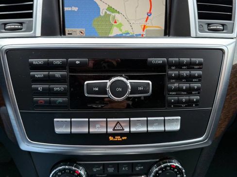 Used 2013 Mercedes-Benz ML 350 4MATIC w/ Premium 1 Pkg image 6