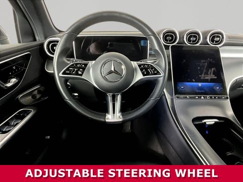 Used 2024 Mercedes-Benz GLC 300 4MATIC image 8