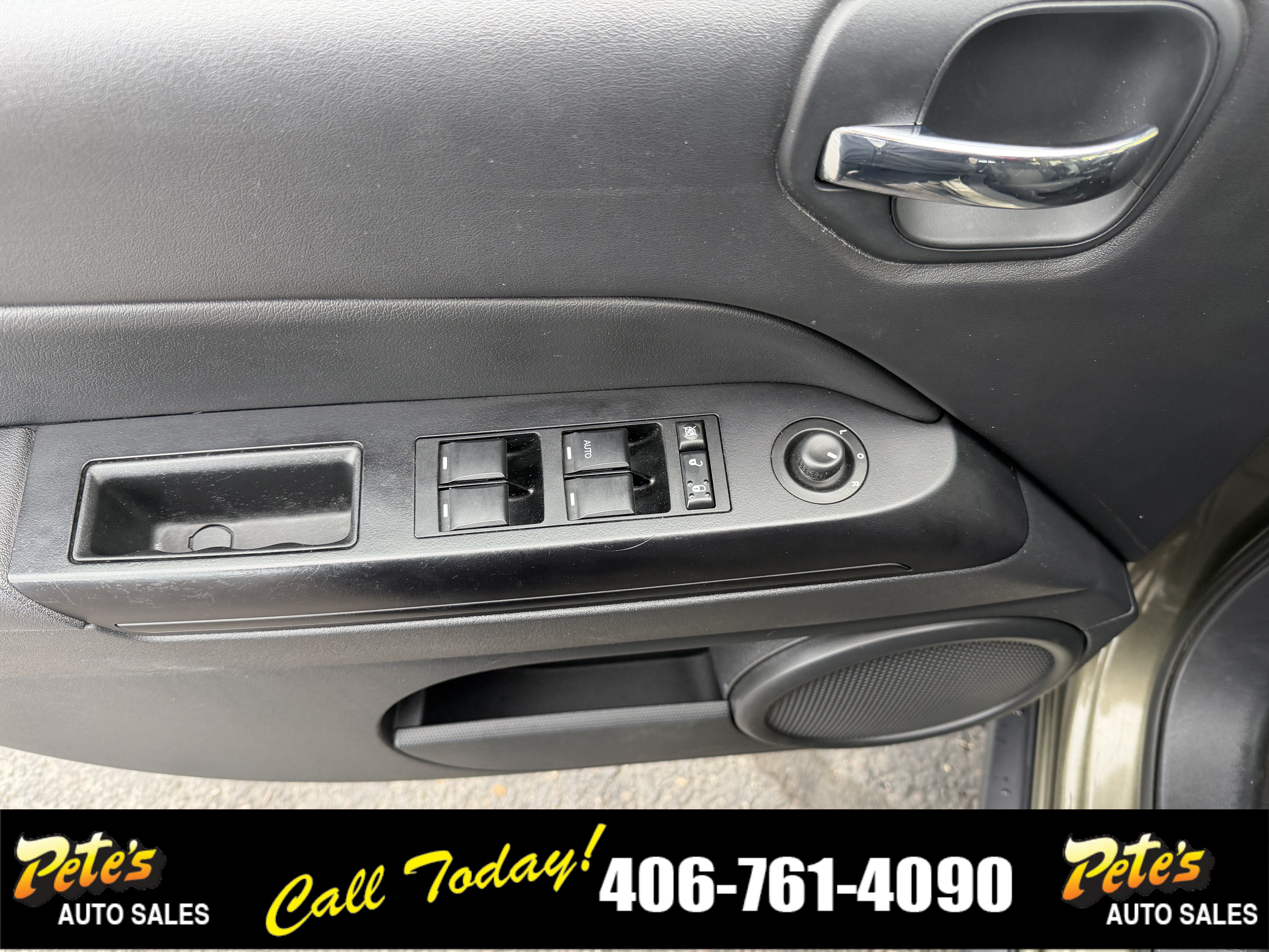 Used 2015 Jeep Patriot Sport w/ Power Value Group AWD/4WD image 38