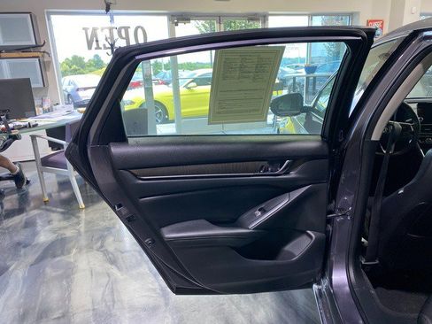 Used 2019 Honda Accord EX-L image 13