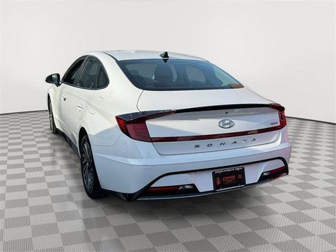 Used 2023 Hyundai Sonata SEL w/ Cargo Package image 6
