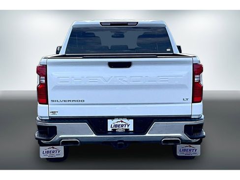 Used 2024 Chevrolet Silverado 1500 LT w/ Z71 Off-Road Package AWD/4WD image 5