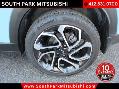 Used 2024 Chevrolet Trax RS w/ Driver Confidence Package FWD image 31