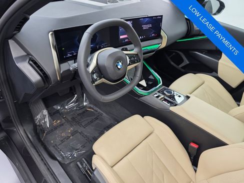 Used 2025 BMW X3 xDrive30i w/ Convenience Package AWD/4WD image 10