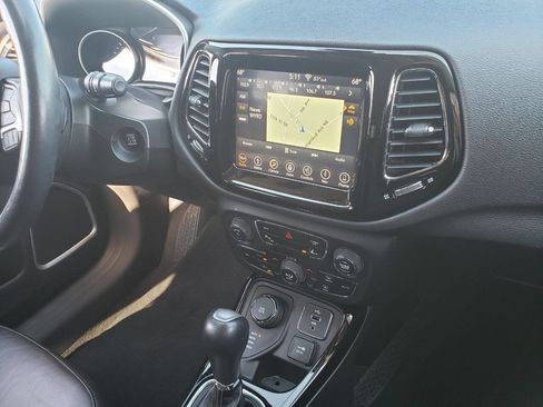 Used 2018 Jeep Compass Limited w/ Navigation Group image 15