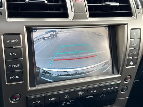 Used 2021 Lexus GX 460 Premium w/ Premium Package image 29