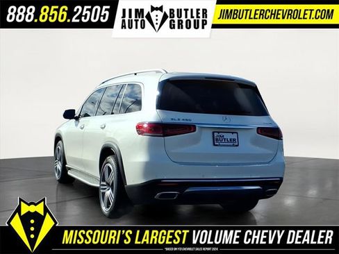 Used 2022 Mercedes-Benz GLS 450 4MATIC image 2