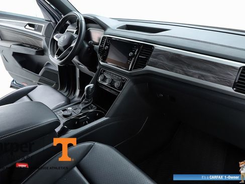 Used 2022 Volkswagen Atlas Cross Sport SE image 73